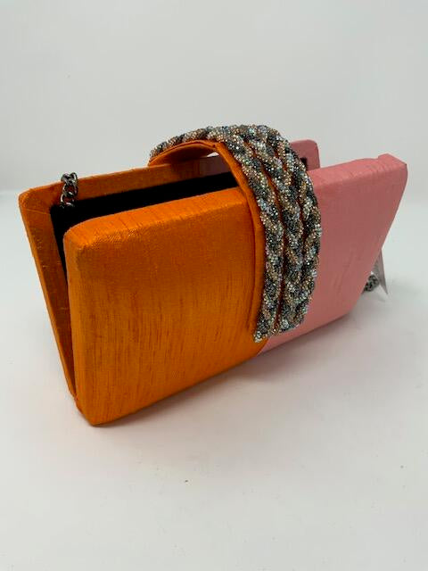 Mango Clutch